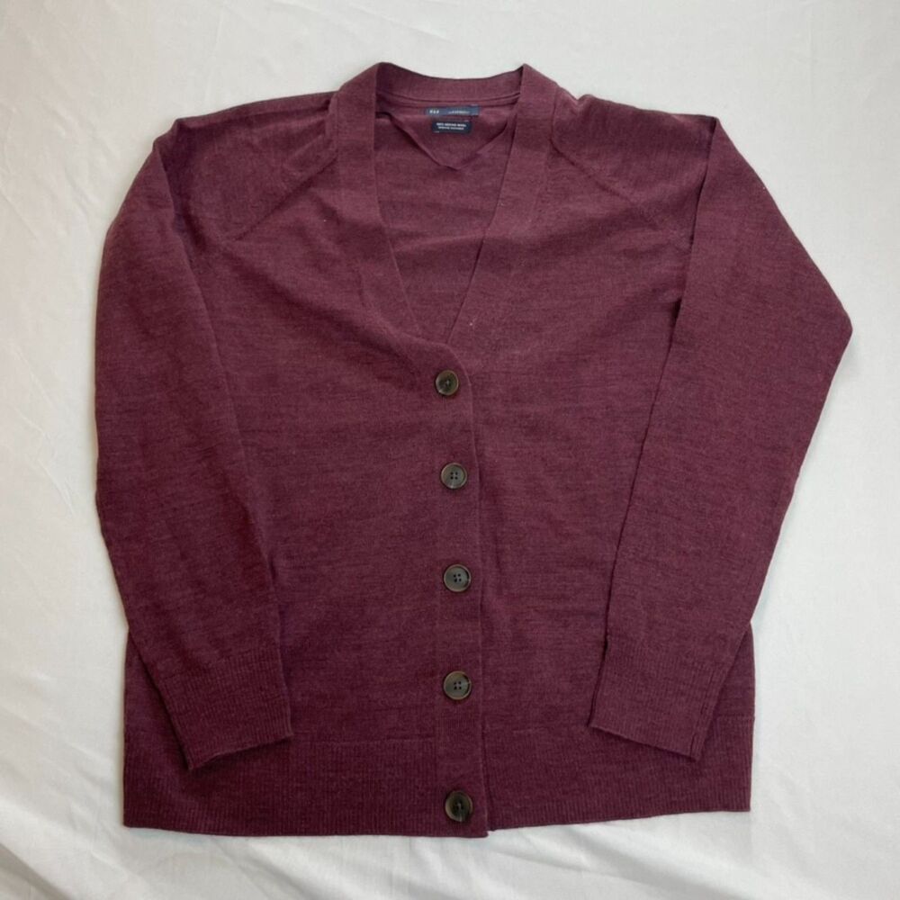 GAP 100% Merino Wool Button Front V Neck Cardigan Sweater Plum Burgundy XS
